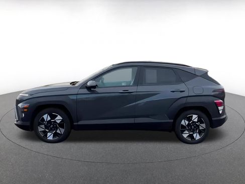 Used 2025 Hyundai Kona SEL image 10