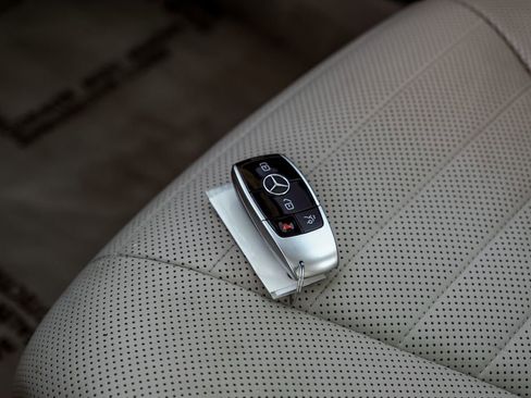 Used 2019 Mercedes-Benz S 560 Sedan image 69