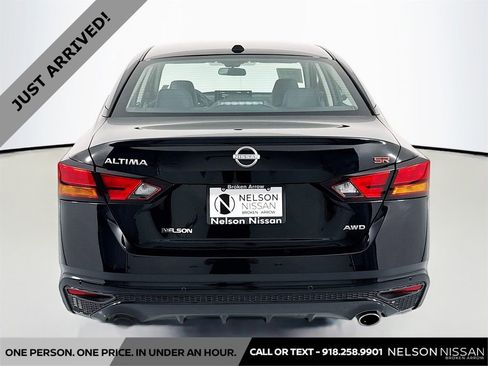 Certified 2025 Nissan Altima 2.5 SR w/ SR Premium Package image 6