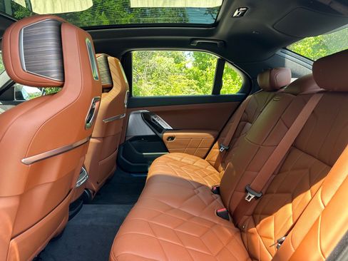 New 2026 BMW 740i RWD image 28