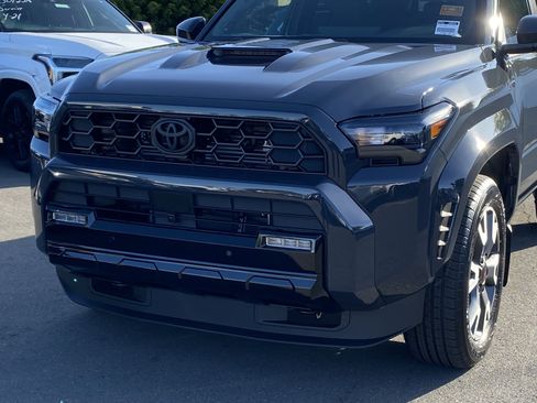 New 2026 Toyota 4Runner TRD Sport Premium AWD/4WD image 7