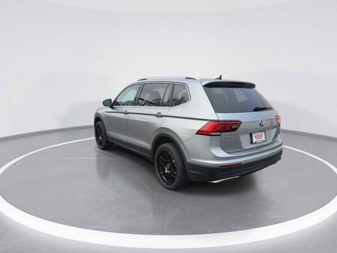 Used 2021 Volkswagen Tiguan SEL image 6