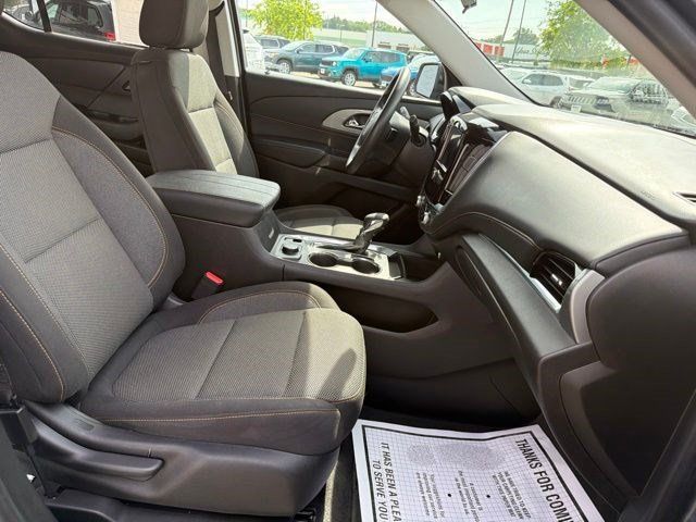 Used 2021 Chevrolet Traverse LS AWD/4WD image 20