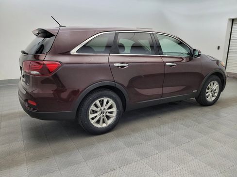 Used 2019 Kia Sorento AWD image 10