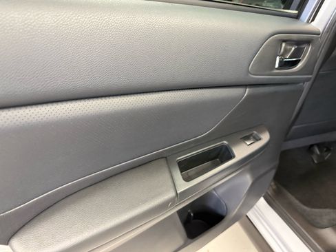 Used 2014 Subaru Crosstrek 2.0i Limited image 27