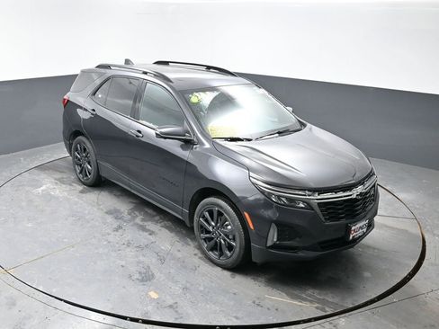 Used 2023 Chevrolet Equinox RS image 41