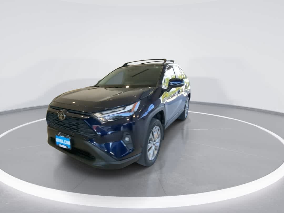 Certified 2022 Toyota RAV4 XLE Premium AWD/4WD image 4