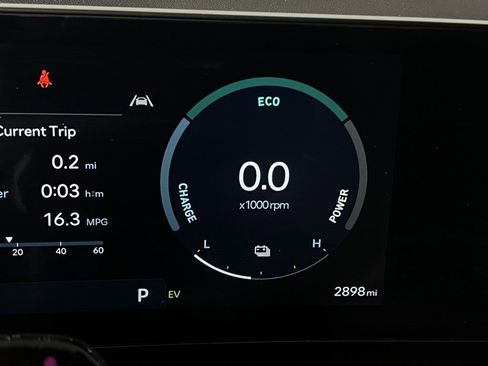 Used 2025 Hyundai Tucson Limited image 17