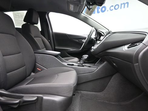 Used 2024 Chevrolet Malibu LT image 7