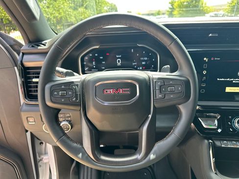 Used 2023 GMC Sierra 1500 AT4 w/ AT4 Premium Package AWD/4WD image 24