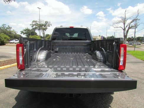 Used 2024 Ford F350 XLT AWD/4WD image 9