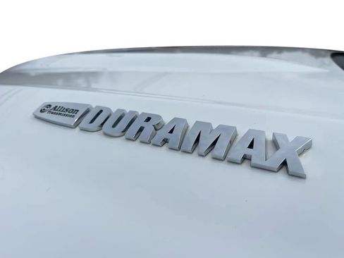 Used 2018 Chevrolet Silverado 2500 LTZ w/ Duramax Plus Package image 10