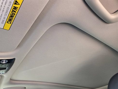 New 2026 Kia Sorento S w/ S Panoramic Sunroof Package FWD image 20