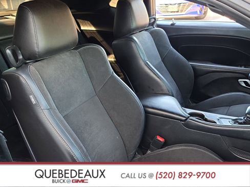 Used 2022 Dodge Challenger R/T w/ Plus Package image 28
