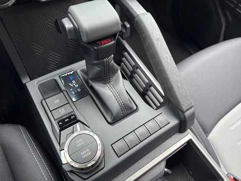 New 2026 Toyota Tacoma TRD Sport AWD/4WD image 25