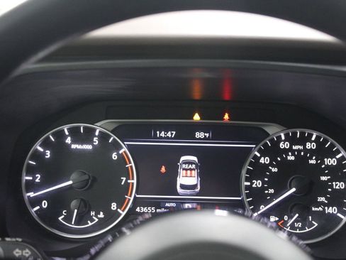 Used 2023 Nissan Rogue SV AWD/4WD image 29