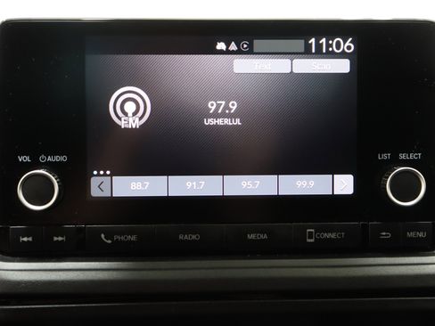 Used 2024 Honda Accord EX image 19