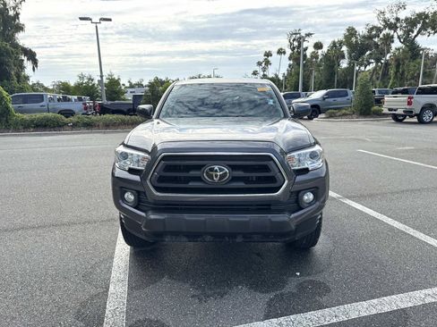 Used 2022 Toyota Tacoma SR5 RWD image 8