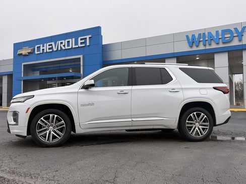 Used 2023 Chevrolet Traverse High Country image 8