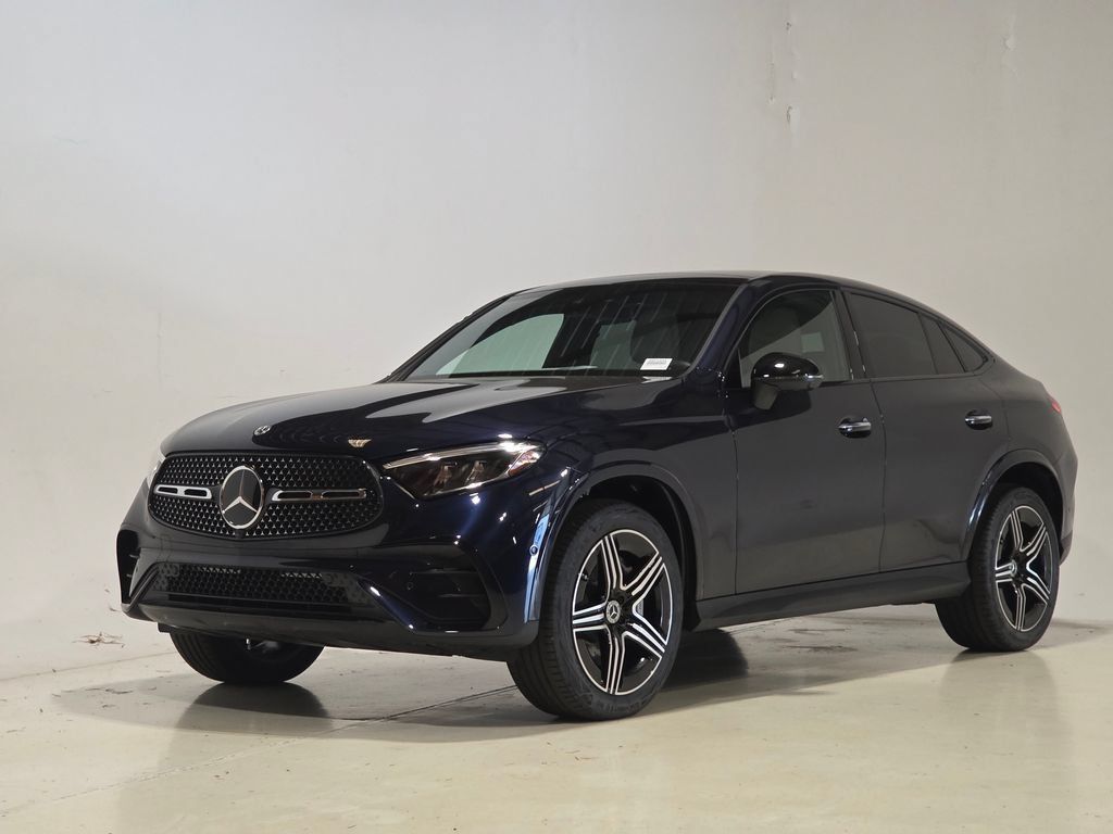 Used 2024 Mercedes-Benz GLC 300 4MATIC image 1