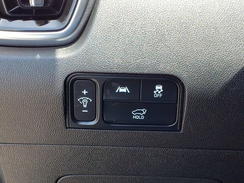 Certified 2023 Kia Sorento SX FWD image 25