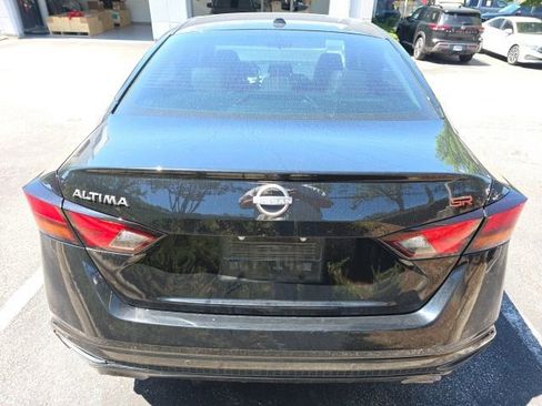 Certified 2024 Nissan Altima 2.5 SR FWD image 7