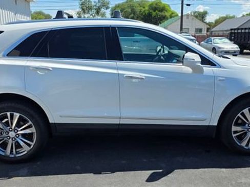 Used 2025 Cadillac XT5 Premium Luxury AWD/4WD image 6
