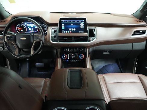 Used 2021 Chevrolet Tahoe High Country w/ Premium Package RWD image 22