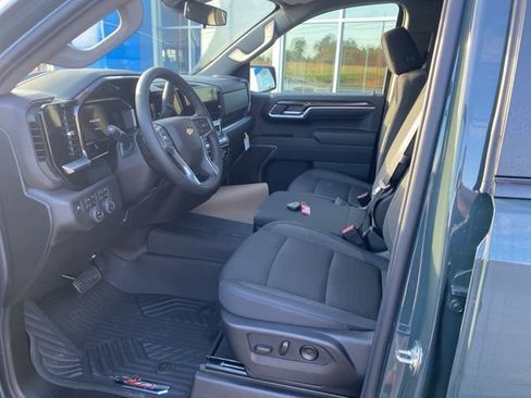 New 2026 Chevrolet Silverado 1500 LT image 8