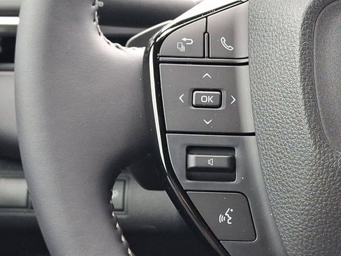 Certified 2026 Toyota C-HR AWD/4WD image 19