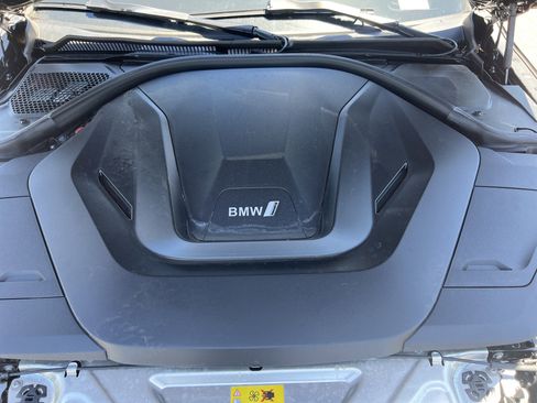 Used 2023 BMW i4 eDrive35 w/ Premium Package RWD image 34