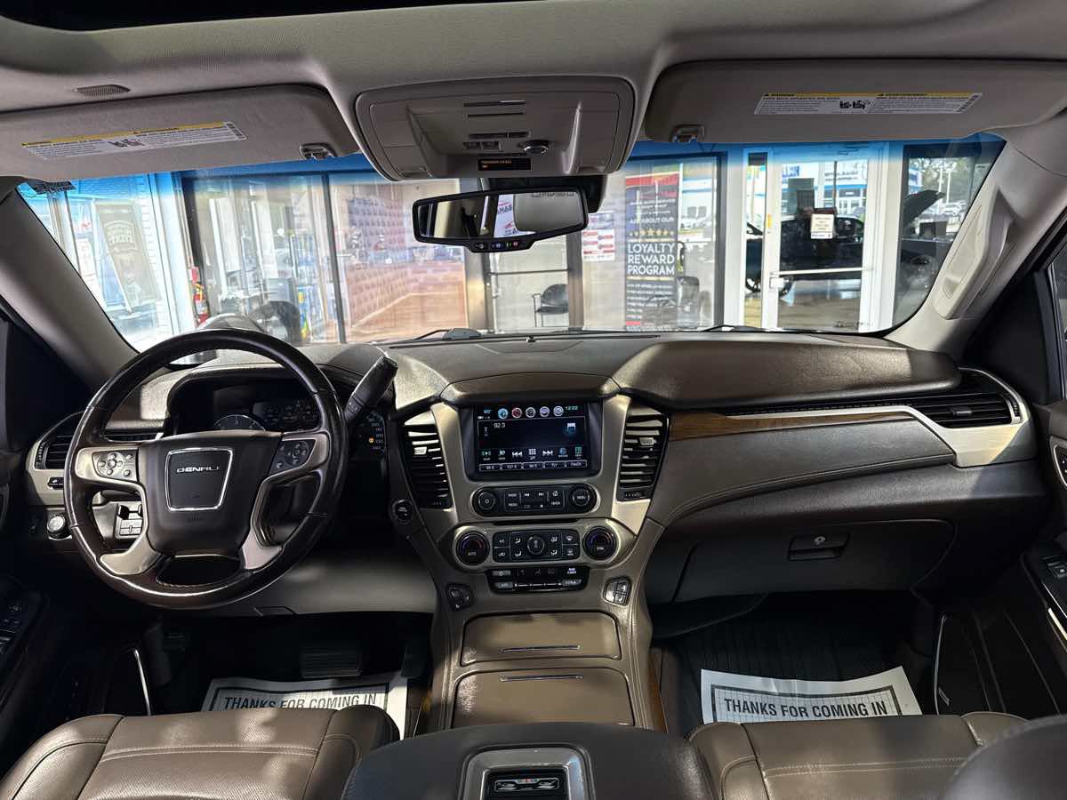 Used 2019 GMC Yukon Denali w/ Open Road Package RWD image 34