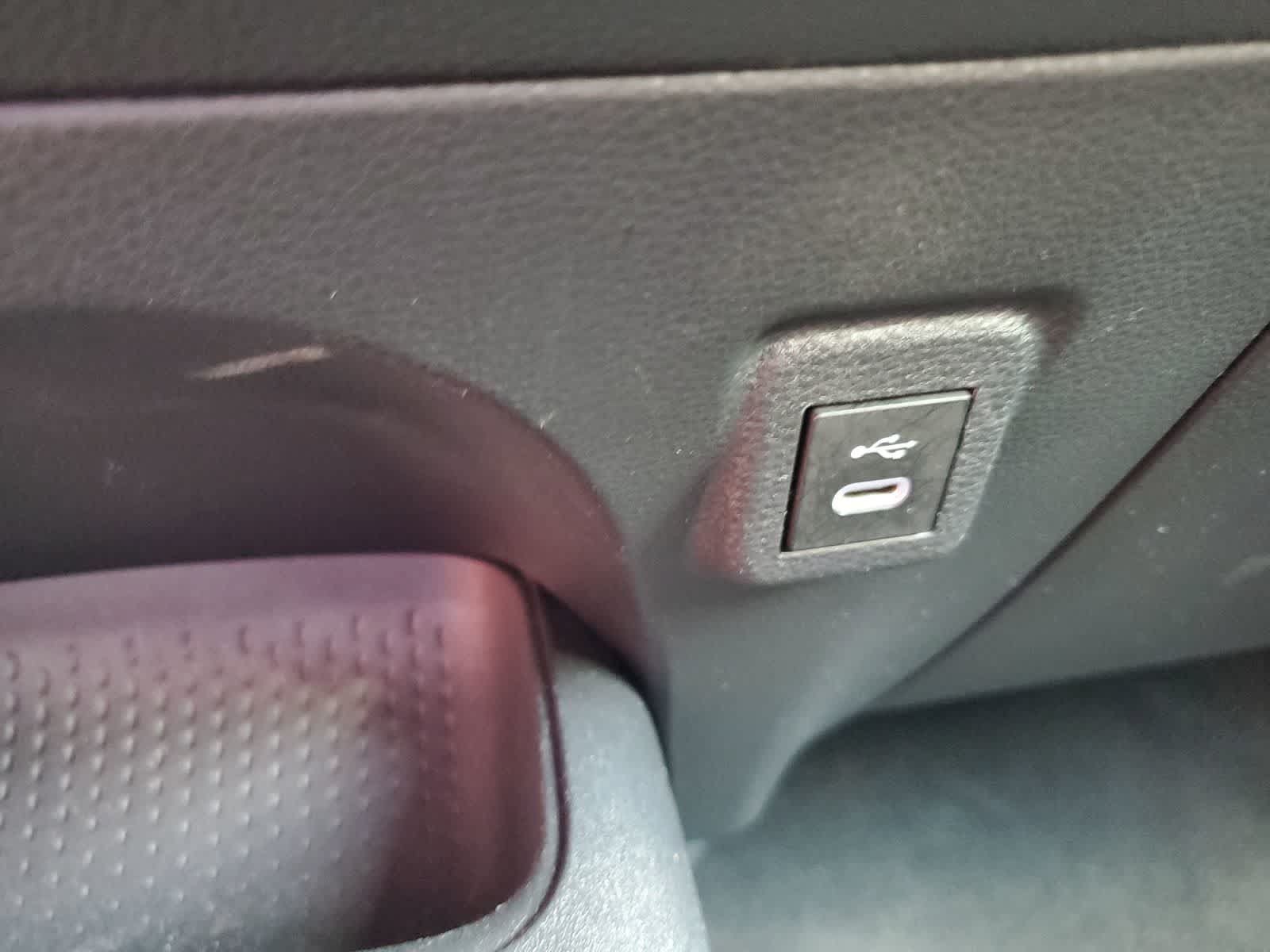 Used 2025 Toyota Corolla SE FWD image 22