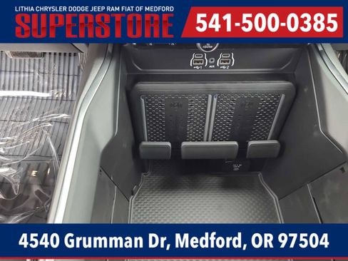 New 2026 RAM 3500 Laramie AWD/4WD image 25