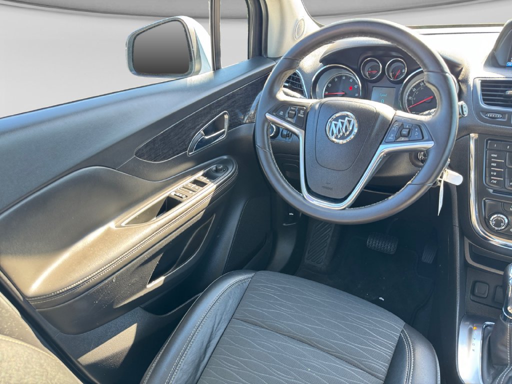 Used 2015 Buick Encore Convenience FWD image 19