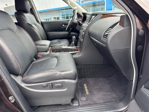 Used 2020 Nissan Armada Platinum w/ Interior Lighting Package image 14