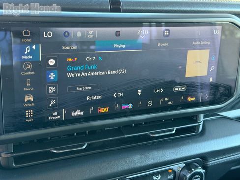 Used 2024 Jeep Wrangler Rubicon image 24