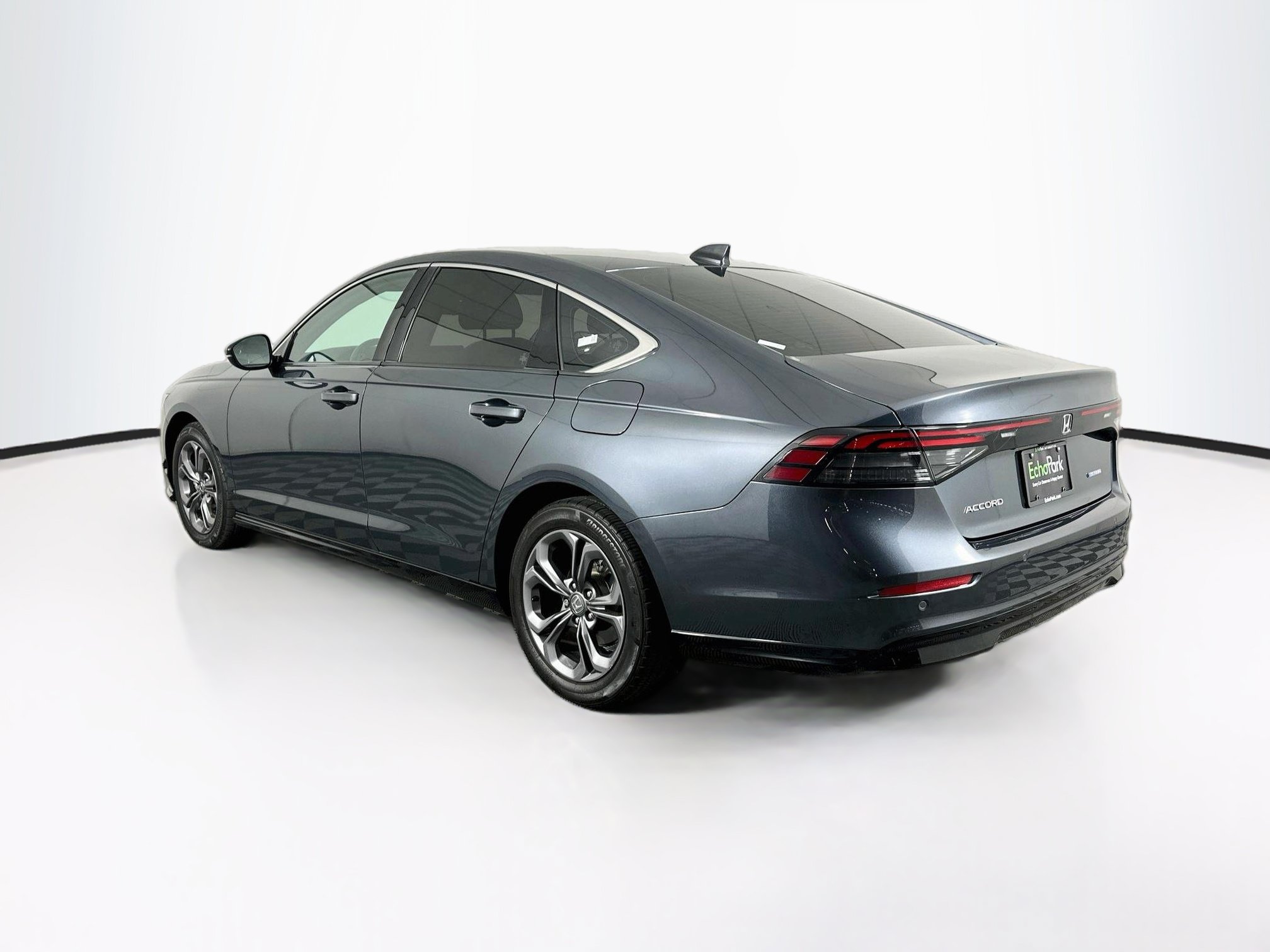 Used 2024 Honda Accord EX-L image 5