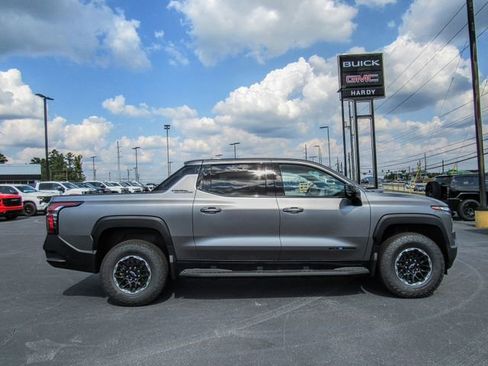 New 2026 Chevrolet Silverado EV Trail Boss image 3