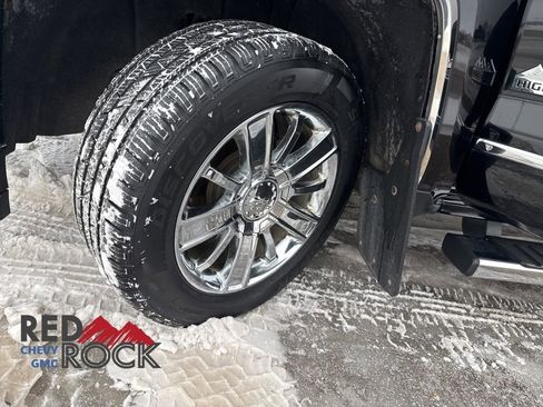 Used 2017 Chevrolet Silverado 1500 High Country image 21