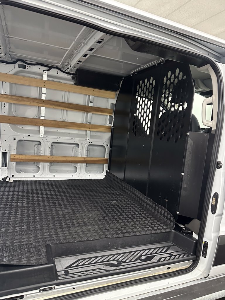 Used 2025 Ford Transit 250 Low Roof w/ Exterior Upgrade Package RWD image 27