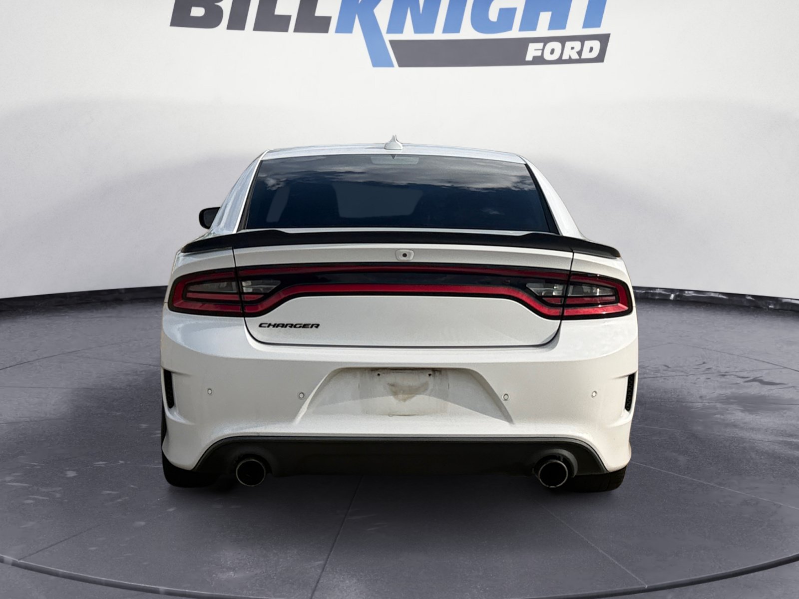 Used 2018 Dodge Charger R/T Scat Pack RWD image 4