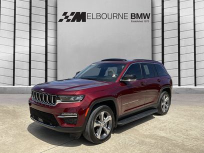 Used 2025 Jeep Grand Cherokee Limited w/ Luxury Tech Group II