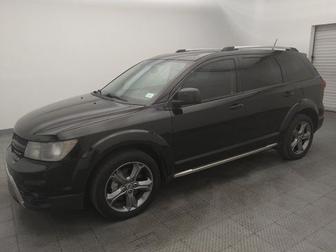 Used 2018 Dodge Journey Crossroad FWD image 2