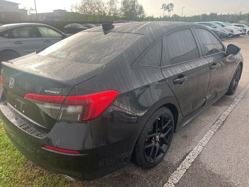 Used 2024 Honda Civic Sport image 3