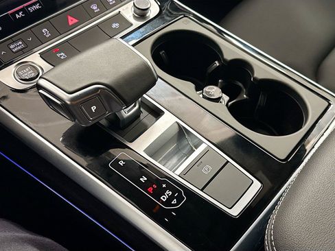 Certified 2026 Audi Q7 2.0T Premium AWD/4WD image 17
