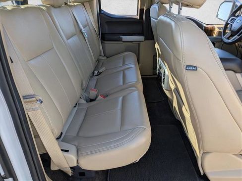 Used 2018 Ford F150 Lariat w/ Equipment Group 502A Luxury image 20