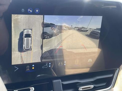 New 2027 Chevrolet Equinox ACTIV w/ Safety and Technology Package FWD image 16