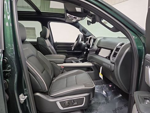 New 2026 RAM 1500 Laramie w/ Night Edition AWD/4WD image 10