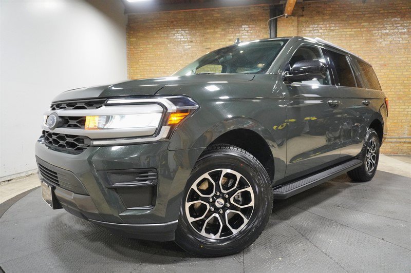 Used 2022 Ford Expedition XL AWD/4WD image 1